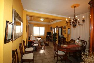 Appartement à Beteró. Vive en el corazón de serrería! piso amplio, luminoso y listo pa