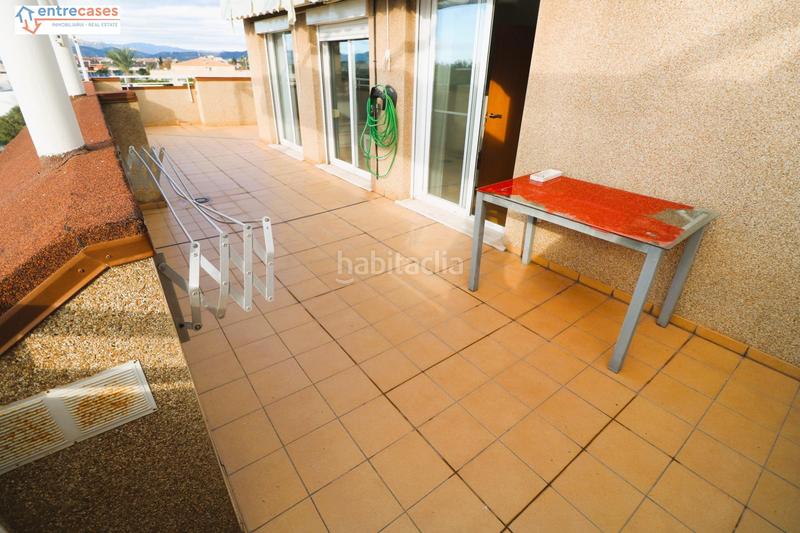 Foto 2062514d-809d-44fa-b2cd-49a5a3504ca0. Àtic amb calefacció aparcament a Canet d´en Berenguer