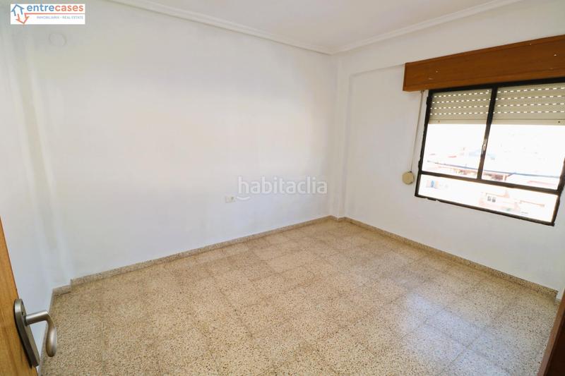Foto ccc63a6a-9b92-497a-ba59-c7259e1365bd. Pis a Puçol ciudad Puçol