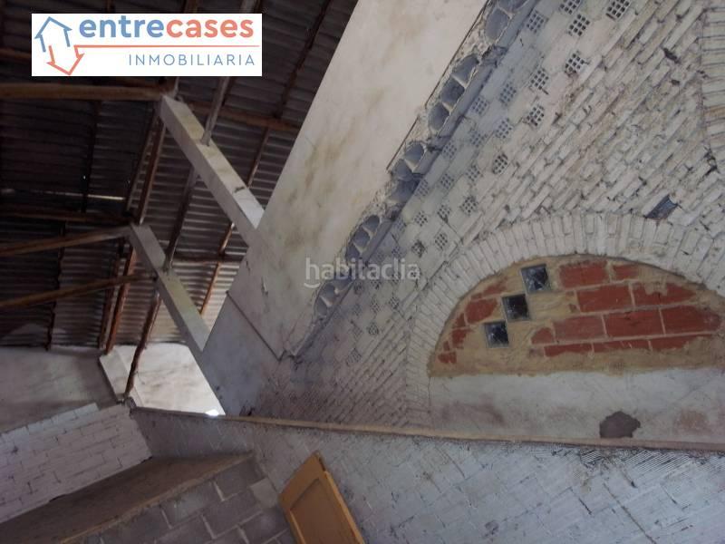 Foto 3d171c75-6a97-47bf-877a-fae8c5af0993. Solar industrial a Avenida de Abril-9 de Octubre Sagunt