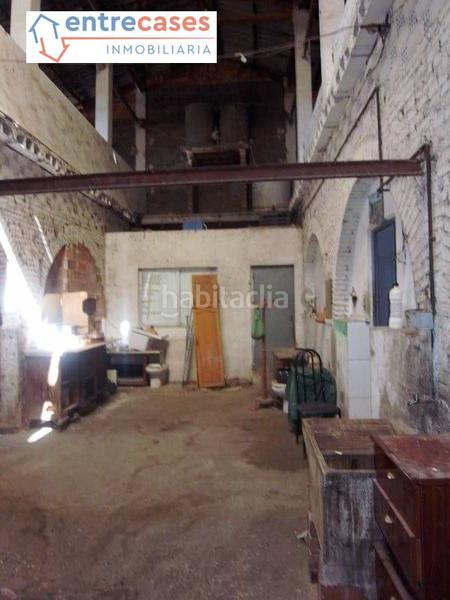 Foto 4b167b10-c7d8-4eaa-92af-07d0a4c1305a. Solar industrial a Avenida de Abril-9 de Octubre Sagunt