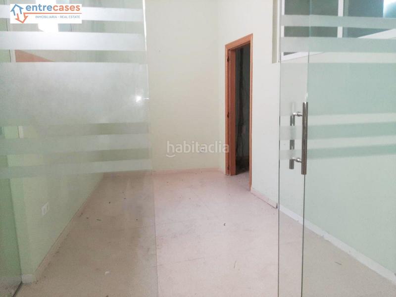 Foto 5cc69427-f75a-4ebd-8297-29998d51413e. Local comercial  en ricardo portales en Vall d´Uixó (la)