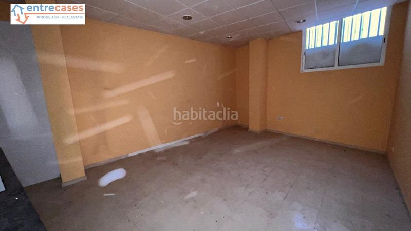 Foto 811eaba2-bc18-4df6-a893-fb442e801360. Local comercial  en ricardo portales en Vall d´Uixó (la)