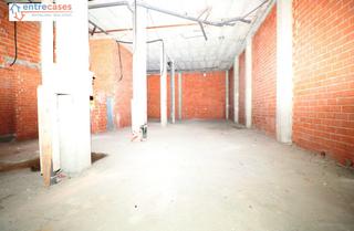 Local Comercial a Vall d´Uixó (la). Cuatro locales en juan viruela