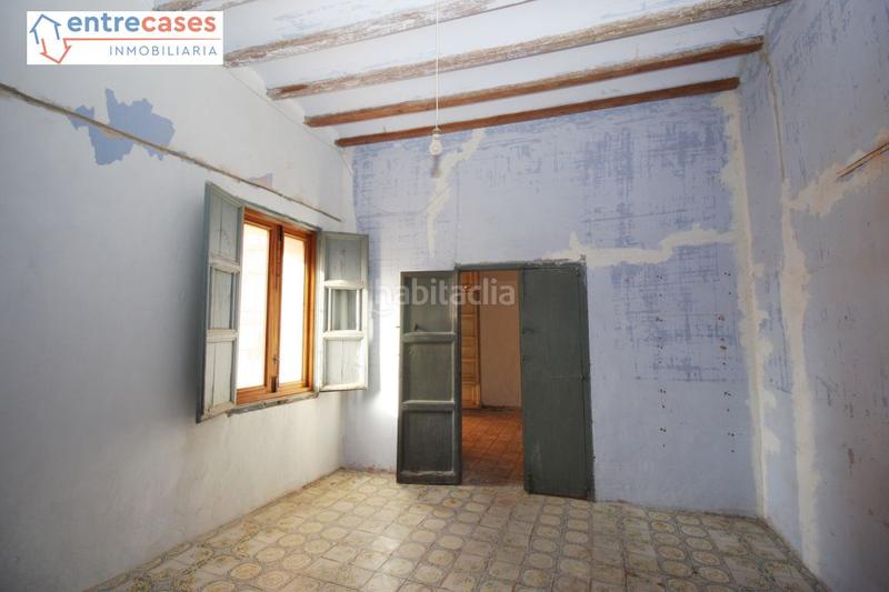 Foto 5c2d2239-fdcc-4763-9e4f-fac4e156f7d7. House in Faura