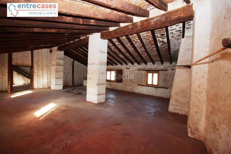 Foto 603fc37f-f385-46d0-8571-fe9b9ce5ec5b. House in Faura