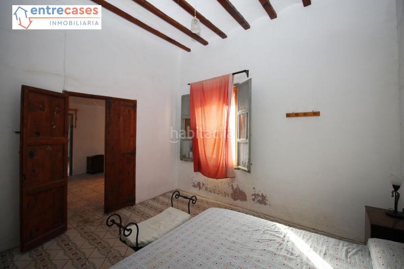 Foto a49a1da4-0773-45f3-a92c-a9df6f0f1818. House in Faura