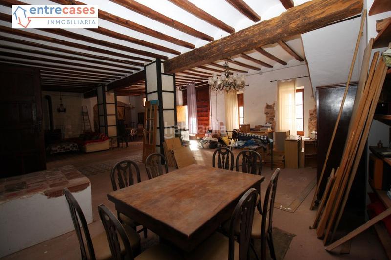 Foto c9855bed-80ba-4295-a892-6bcf488b80f1. House in Faura