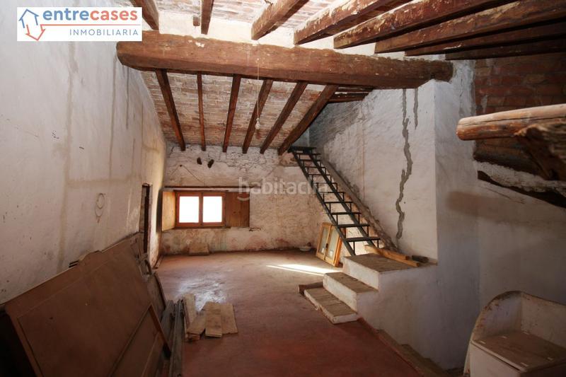 Foto d93aed9c-1e76-40ec-9b4e-3f5deecc6c5e. House in Faura