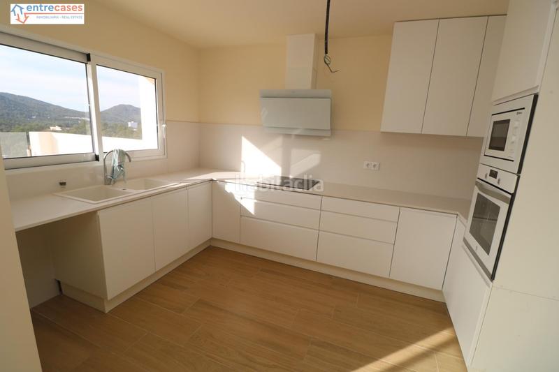 Foto 16af09da-47a1-42cb-91fa-37ee8daadbba. Chalet precioso chalet en la urbanización la paz en Gilet