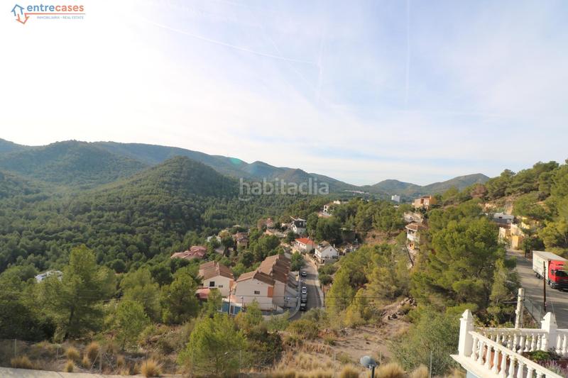 Foto 1c2c4323-d3fa-41fc-967b-fdc34e7affd5. Chalet precioso chalet en la urbanización la paz en Gilet