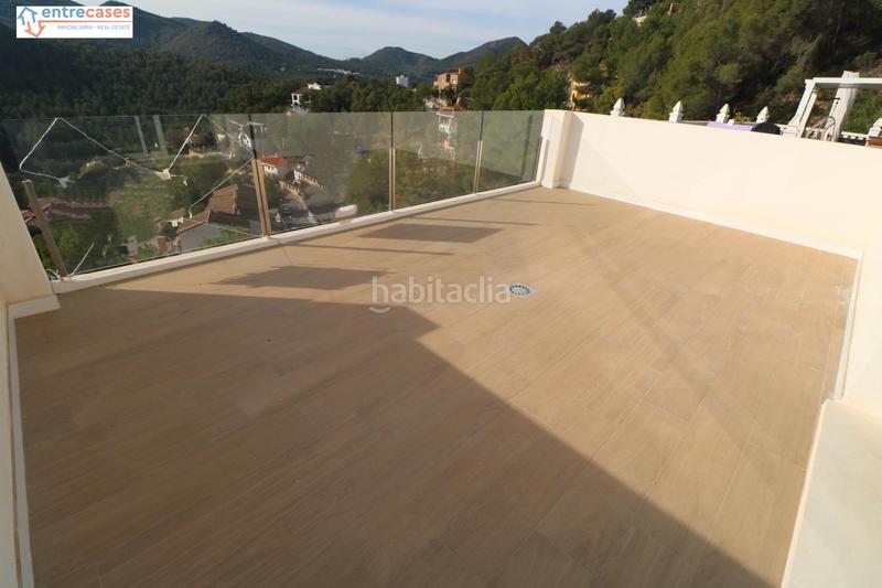 Foto 845ad1f2-6451-4a1f-b869-9e6a3e6a8170. Chalet precioso chalet en la urbanización la paz en Gilet