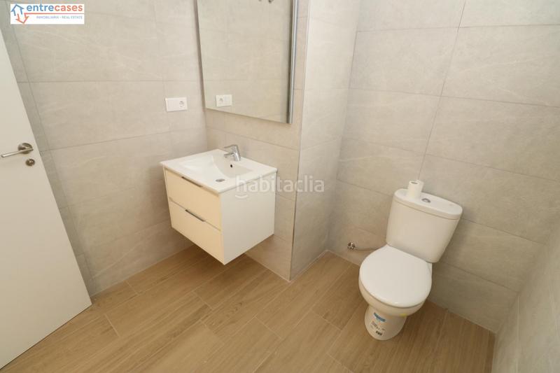 Foto 8cd61c93-21a7-40b9-803e-e7df1a1583e5. Chalet precioso chalet en la urbanización la paz en Gilet