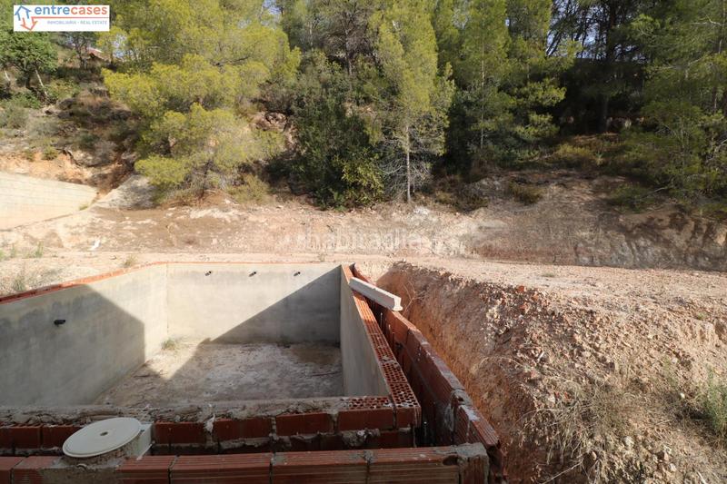 Foto a76aa0f5-6ed3-41e8-83a8-b5821c4d5a20. Chalet precioso chalet en la urbanización la paz en Gilet