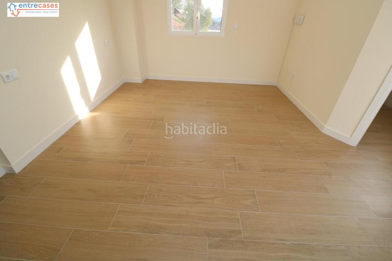 Foto f00533f9-8bd9-4acb-80bd-14231e28350f. Chalet precioso chalet en la urbanización la paz en Gilet