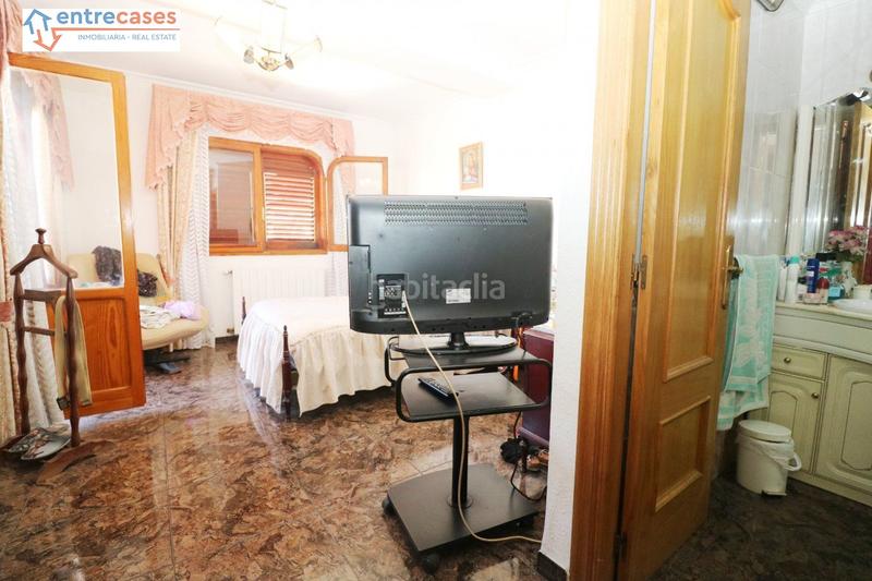 Foto 0c94cdd3-b914-4688-8b4d-a55cafa52df5. Chalet with heating in San José-Los Metales Sagunt