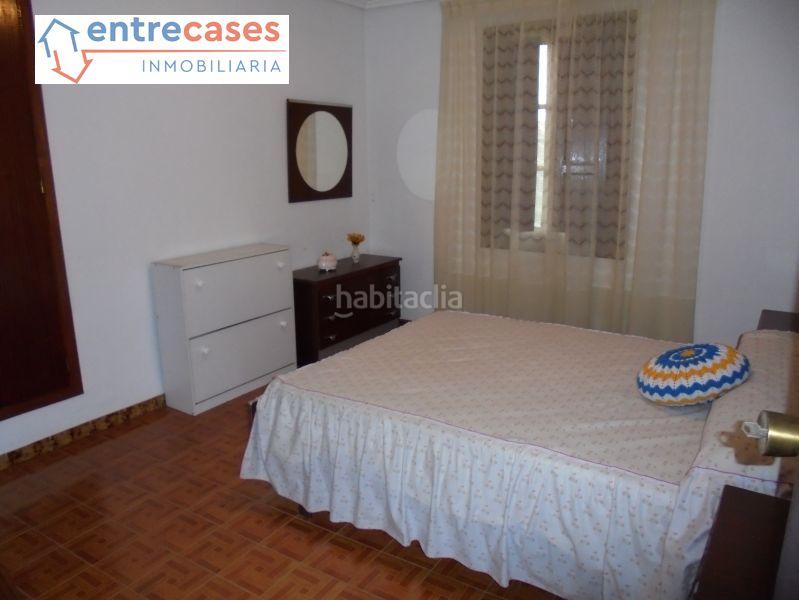 Foto 5be2f90c-26ce-42c3-a1d4-05b2a4f7e8ca. Haus in Avenida de Abril-9 de Octubre Sagunt