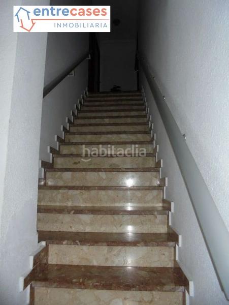 Foto c21e15d8-b281-4483-a871-d86a40bc5a1d. Haus in Avenida de Abril-9 de Octubre Sagunt