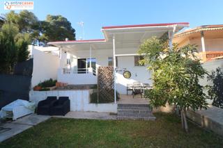 Lloguer Masia a Albalat dels Tarongers. Alquiler en exclusiva  chalet independiente en carretera de sega