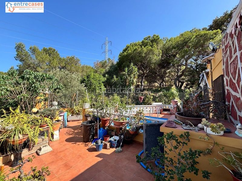 Foto 603c0e67-7b0d-4def-99a4-d59675f4188f. Casa amb piscina a Centro-El Castillo Sagunt