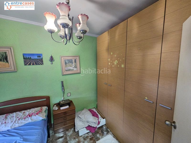 Foto 757ac656-36d1-4e97-bf56-9558c9d55ff2. Casa amb piscina a Centro-El Castillo Sagunt