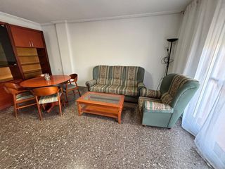 Lloguer Pis a Avenida de Abril-9 de Octubre. Piso en alquiler con garaje incluido oportunidad única en puerto
