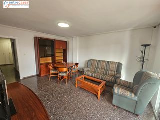 Rent Flat in Avenida de Abril-9 de Octubre. Piso en alquiler oportunidad única en puerto de sagunto!