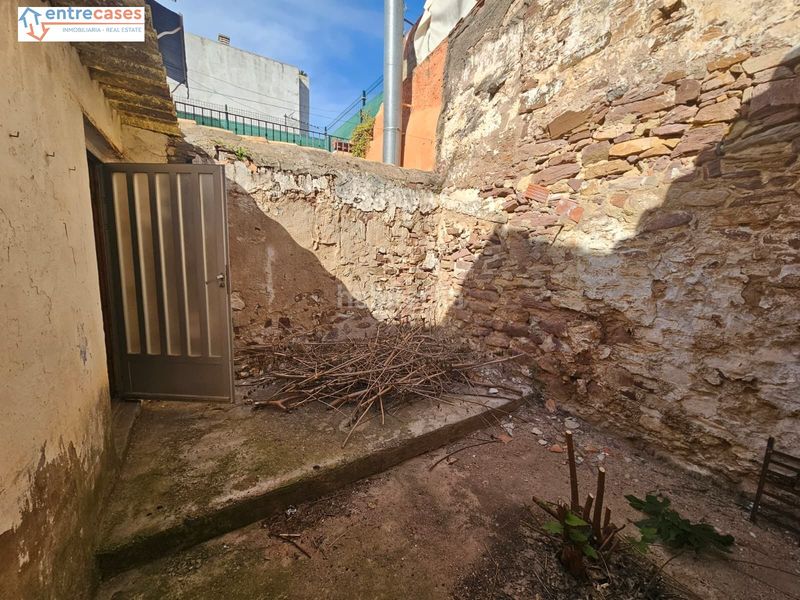 Foto 21536a94-5b83-4af0-84aa-8cfcc4be2e48. Casa a Torres Torres