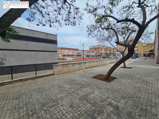 Location Parking voiture à Centro puerto. Plaza de garaje en alquiler  calle daoiz, puerto de sagunto plaz