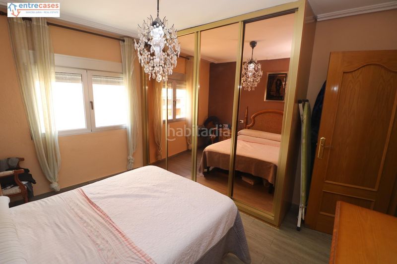 Foto a77e5ca1-a17d-49e7-bae6-7a5bb3277b0d. Pis amb calefacció aparcament a playa puerto de Sagunto Sagunt