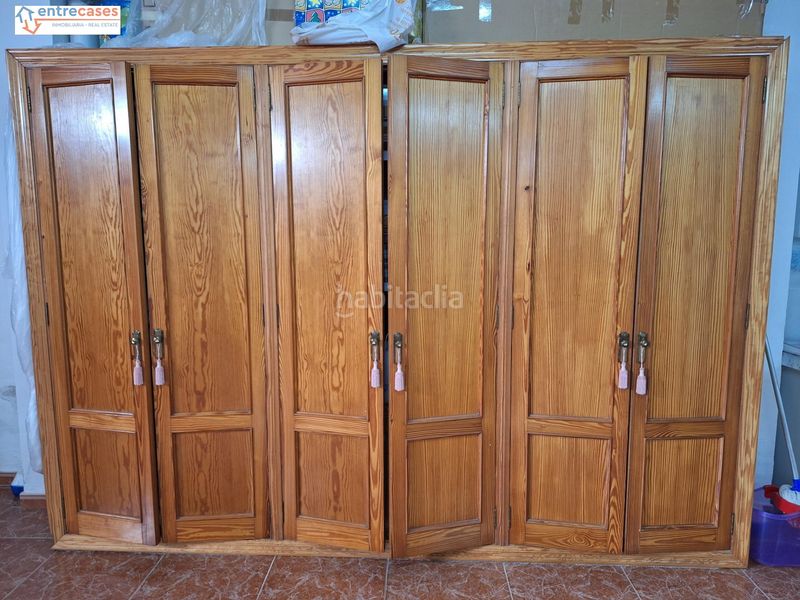 Foto fa306877-92d6-4a10-8f98-7a1a69f0bc4d. Planta baixa a Gilet