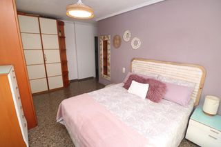 Pis a Nuevo Centro. Piso en edificio rotonda puerto de sagunto