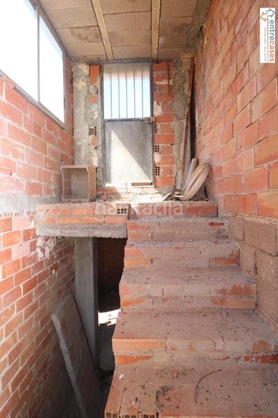 Foto 54b85b30-d477-4897-b1d6-684d5deff40a. Casa amb aparcament a Avenida de Abril-9 de Octubre Sagunt