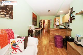 Flat in Avenida de Abril-9 de Octubre. Tu nuevo hogar te espera en puerto de sagunto!