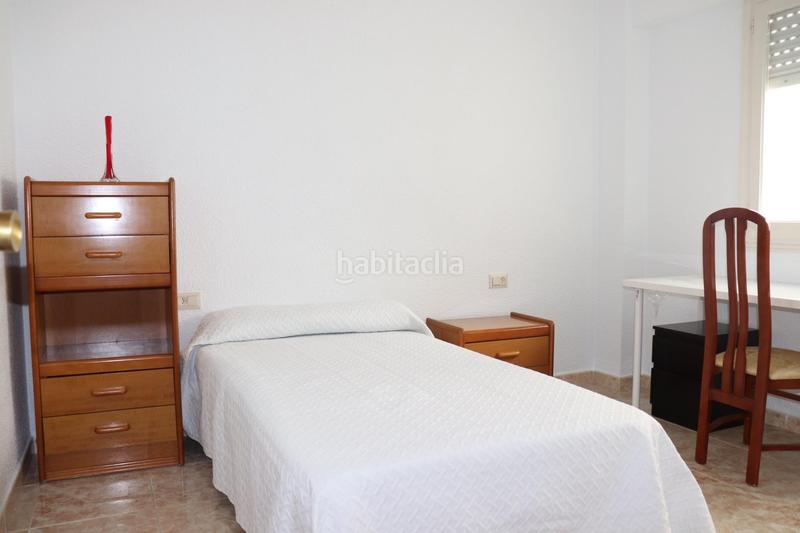 Foto c4972e63-9e40-4831-86e1-3953e9283c29. Location appartement dans Ciutat Jardí - Torreta Verdí Elche / Elx