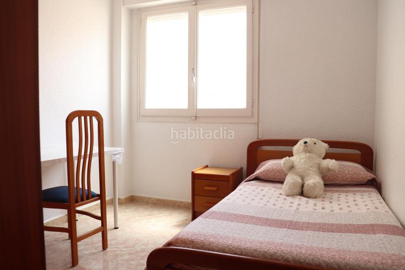 Foto dcc58516-8185-4b50-a274-cf78e1d69a12. Location appartement dans Ciutat Jardí - Torreta Verdí Elche / Elx