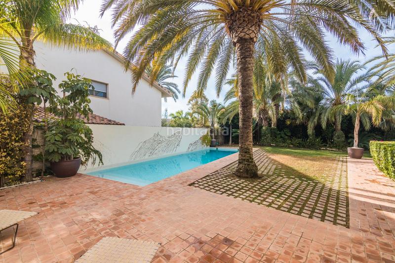 Foto 288af1d6-e3c7-4c74-b5c9-031e08f2164c. Xalet amb calefacció aparcament piscina a Ciutat Jardí - Torreta Verdí Elche / Elx