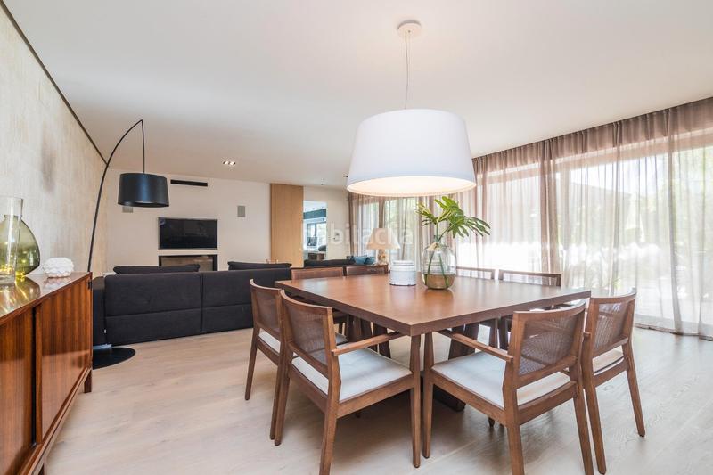 Foto 3f17bc1e-2bfc-4624-8ed5-4635b263c491. Xalet amb calefacció aparcament piscina a Ciutat Jardí - Torreta Verdí Elche / Elx