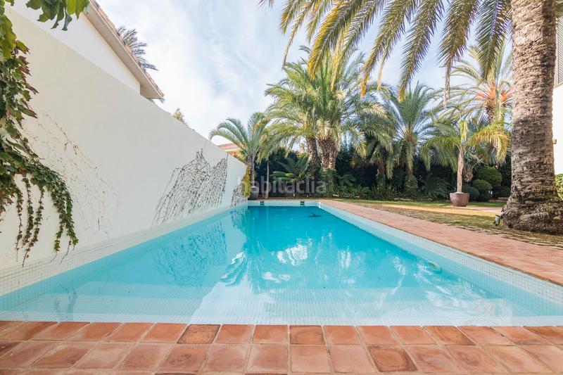 Foto d59cd0b7-f15c-424b-8fb0-efaf408aeac9. Xalet amb calefacció aparcament piscina a Ciutat Jardí - Torreta Verdí Elche / Elx