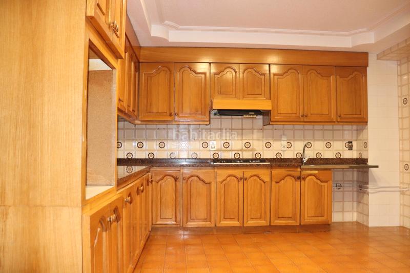 Foto c769162f-bd04-4a7a-8ee4-f6f57156dd6b. Piso en pleno Centro de elche en Centro Elche / Elx
