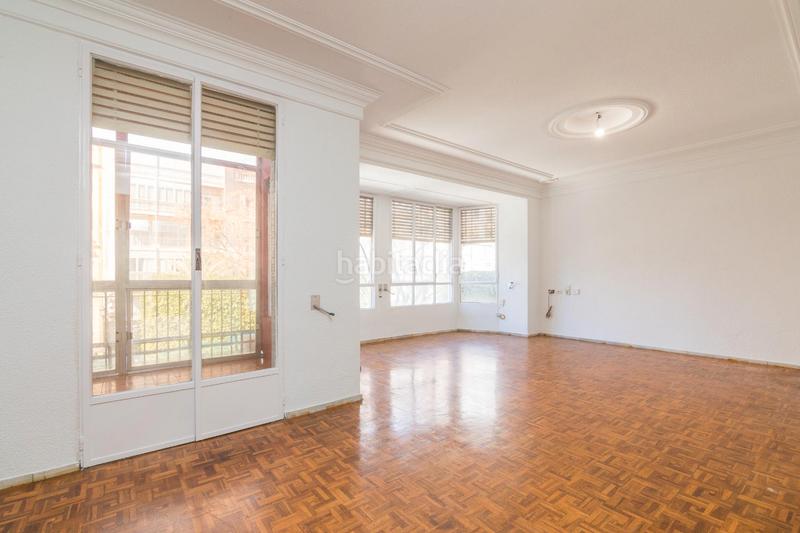 Foto 4ea6345d-ff9e-4487-b7ff-d6daa386f21b. Pis a Centro Elche / Elx