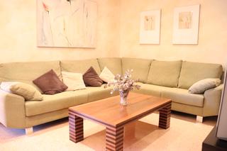 Rent Flat in Carrer d'il·licità absent 3. Urbanización con piscina