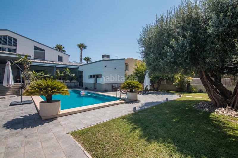 Foto 2a95de25-183c-4600-9a3f-099bde4f2f2b. Chalet ¡un sueño que puedes hacer realidad! en Ciutat Jardí - Torreta Verdí Elche / Elx