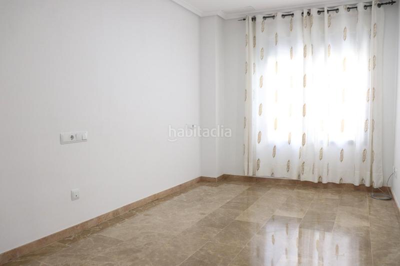 Foto 2b83e725-a51b-4eb8-99d4-a22bca87c1ce. Location appartement avec parking piscine dans Ciutat Universitària Elche / Elx