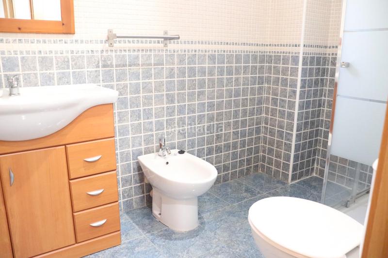 Foto b1778da9-25e6-4865-8acd-bf9a59ab0be9. Location appartement avec parking piscine dans Ciutat Universitària Elche / Elx