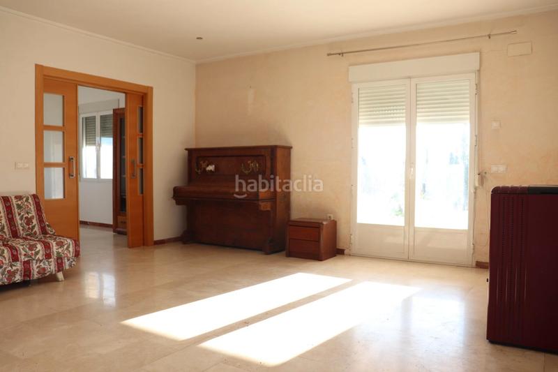 Foto c5b7f703-3f39-4833-bce0-0435fc3734ff. Miete chalet in Monòver