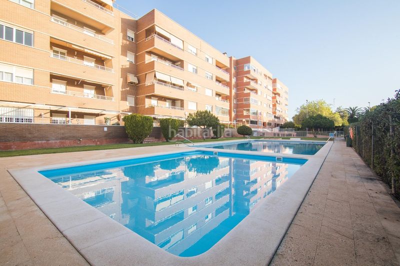 Foto 28b2be74-6738-4794-b844-ce29bbcd87f0. Casa amb calefacció aparcament piscina a Ciutat Esportiva Elche / Elx