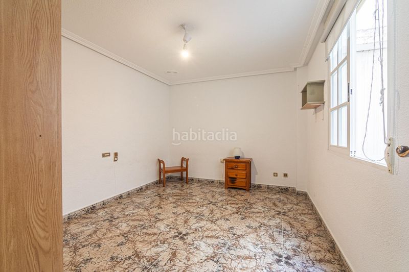 Foto a3436e3c-9949-424c-96cb-6d5a4cbc7428. Pis a Altabix Elche / Elx
