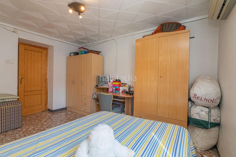Foto 0c4b48c9-1665-4763-9596-15134f6c573e. Casa adossada a Carrús Oeste Elche / Elx