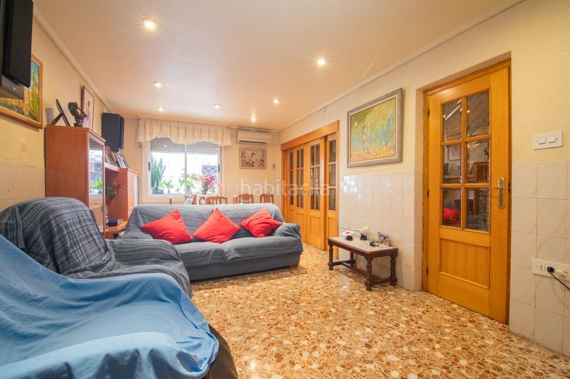 Foto 0efdc18d-3545-484b-b602-2a9ffc8230f0. Casa adossada a Carrús Oeste Elche / Elx